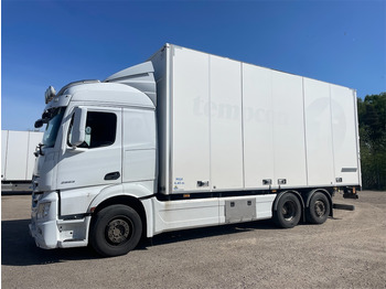 Camión caja cerrada MERCEDES-BENZ