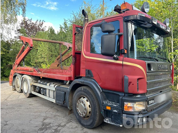 Camión portacontenedore/ Intercambiable SCANIA P114