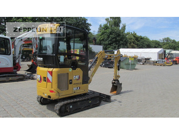 Miniexcavadora CATERPILLAR 301.8