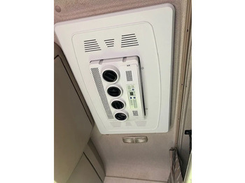 Cabeza tractora DAF CF 370 spacecab skylights: foto 5