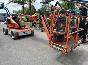 Plataforma articulada JLG E450AJ