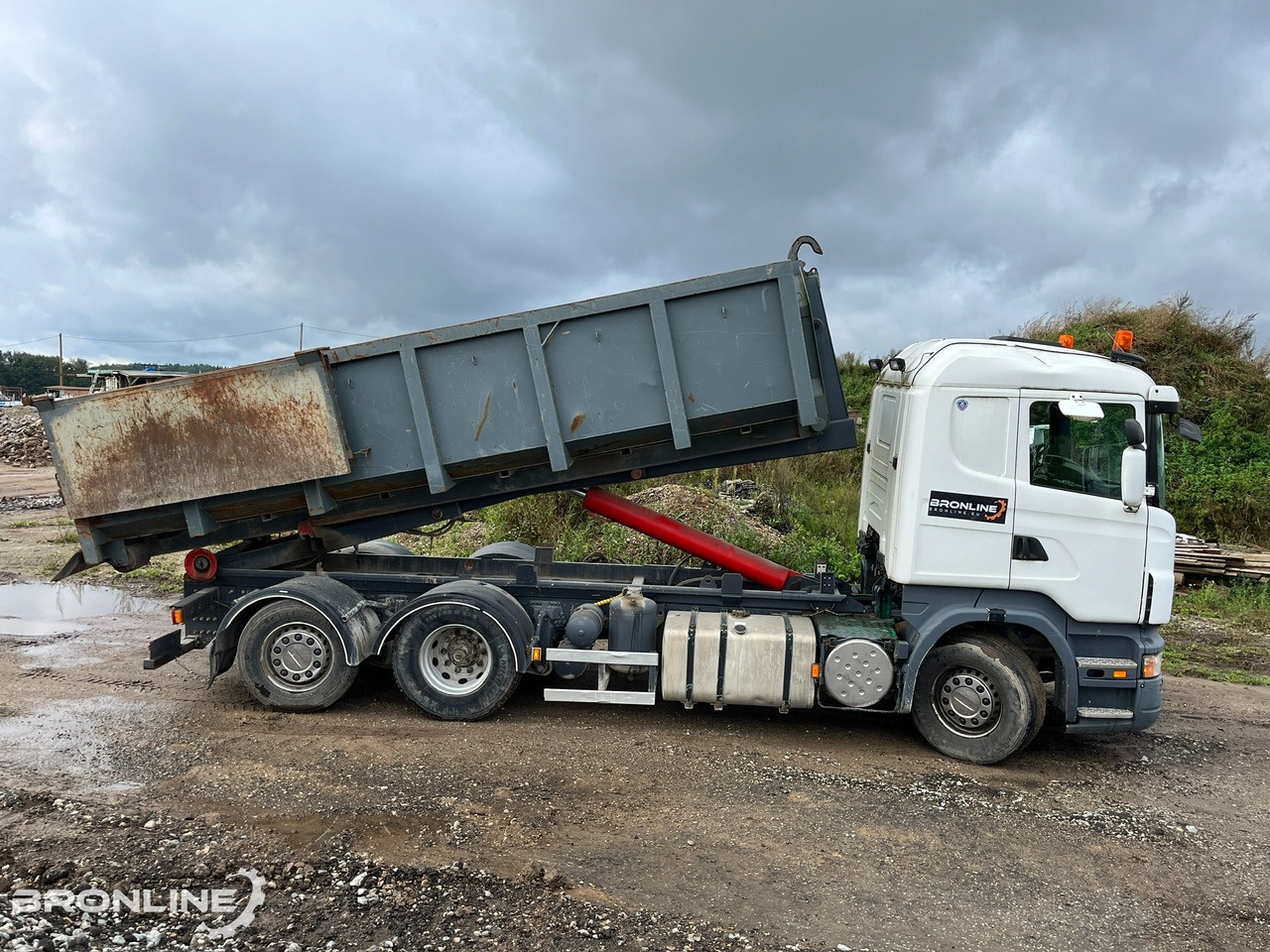 2007 Scania R420 6x2 Hooklift - Camión multibasculante: foto 4 2007 Scania R420 6x2 Hooklift - Camión multibasculante: foto 4