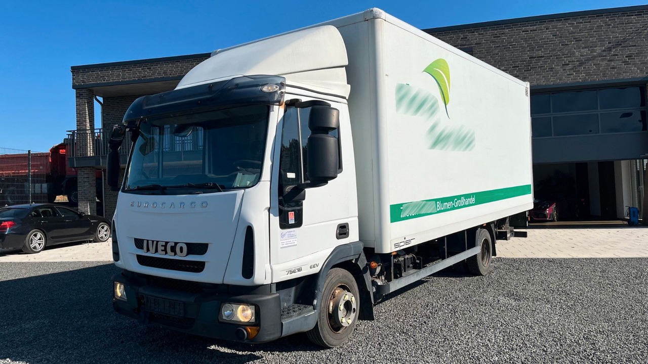 Iveco ML75E18 Blumen Koffer LBW Klimaanlage EEV ML80 Iveco ML75E18 Blumen Koffer LBW Klimaanlage EEV ML80 - Furgoneta caja cerrada: foto 2 Iveco ML75E18 Blumen Koffer LBW Klimaanlage EEV ML80 Iveco ML75E18 Blumen Koffer LBW Klimaanlage EEV ML80 - Furgoneta caja cerrada: foto 2