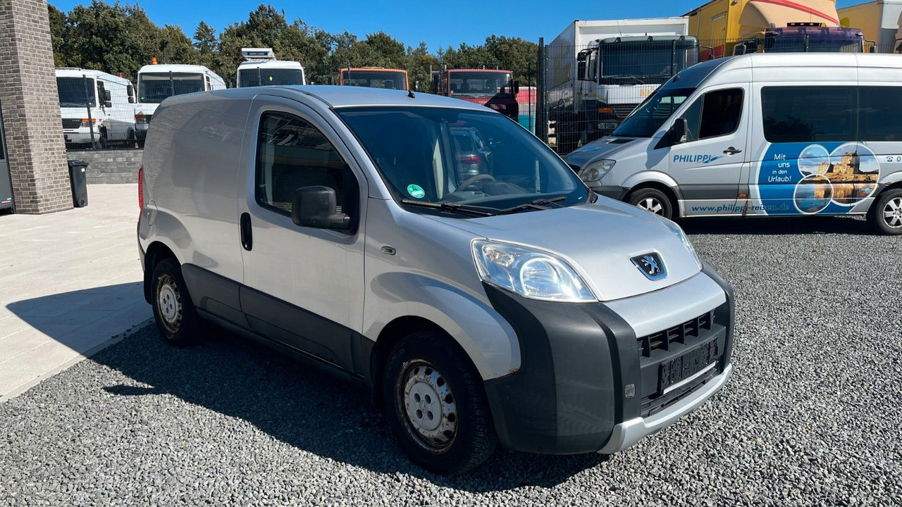 Peugeot Bipper Basis Kopfdichtungsschaden - Coche: foto 3 Peugeot Bipper Basis Kopfdichtungsschaden - Coche: foto 3