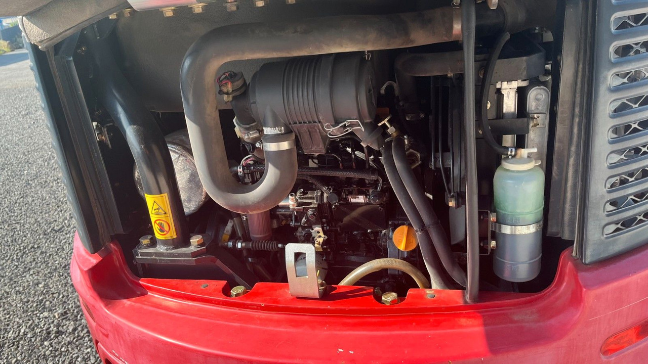 Takeuchi TB23R Minibagger 2670 Kg Takeuchi TB23R Minibagger 2670 Kg - Miniexcavadora: foto 5 Takeuchi TB23R Minibagger 2670 Kg Takeuchi TB23R Minibagger 2670 Kg - Miniexcavadora: foto 5