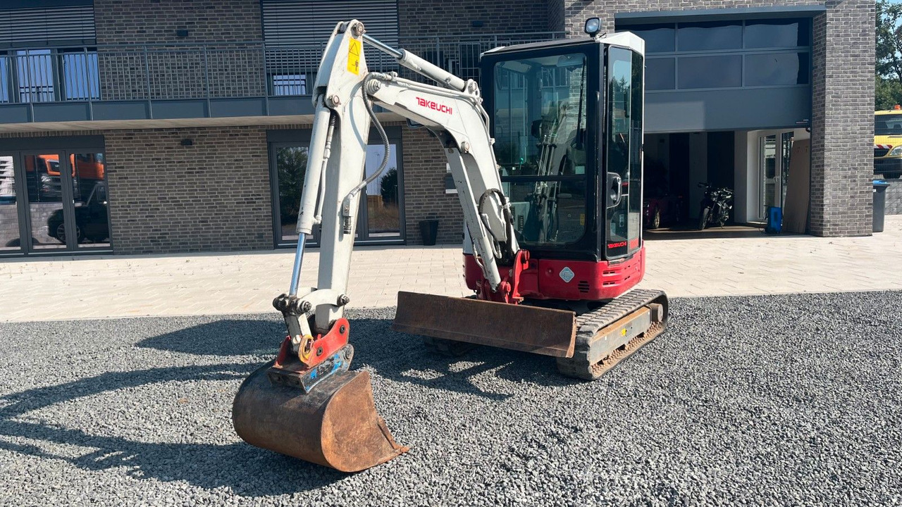 Takeuchi TB23R Minibagger 2670 Kg Takeuchi TB23R Minibagger 2670 Kg - Miniexcavadora: foto 2 Takeuchi TB23R Minibagger 2670 Kg Takeuchi TB23R Minibagger 2670 Kg - Miniexcavadora: foto 2