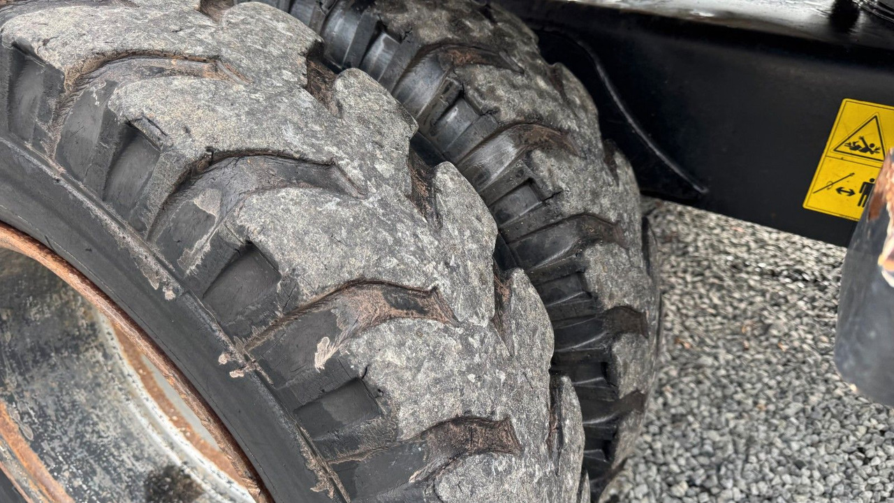 Excavadora de ruedas Terex TW85 Mobilbagger Verstellausleger: foto 11