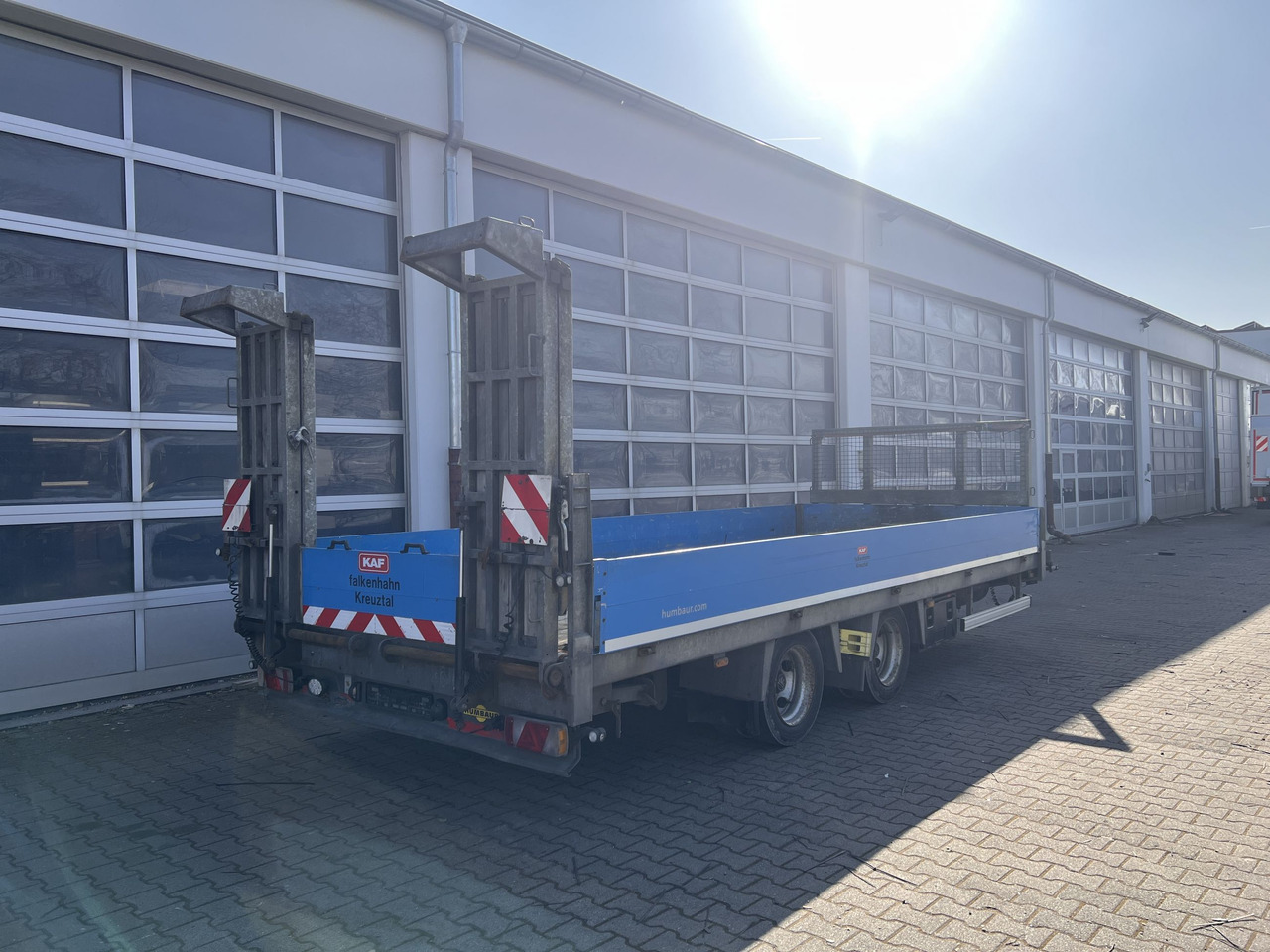 Humbaur HBTZ 136224 TA-BS 13,6 t Tandemtieflader - Remolque góndola rebajadas: foto 3 Humbaur HBTZ 136224 TA-BS 13,6 t Tandemtieflader - Remolque góndola rebajadas: foto 3