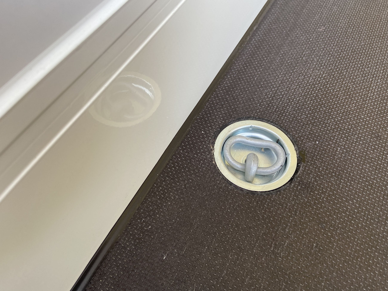 Möslein TKO105 D-L 7 m Tandem Koffer, Ladebordwand 1,5 t + DurchladbarNeufahrzeug -- - Remolque caja cerrada: foto 5 Möslein TKO105 D-L 7 m Tandem Koffer, Ladebordwand 1,5 t + DurchladbarNeufahrzeug -- - Remolque caja cerrada: foto 5