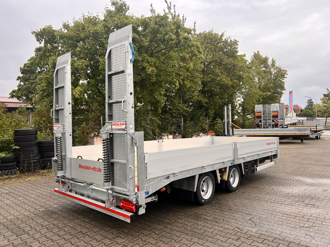 Möslein TT 14 14,4 t TandemtiefladerNeufahrzeug - Remolque góndola rebajadas: foto 3 Möslein TT 14 14,4 t TandemtiefladerNeufahrzeug - Remolque góndola rebajadas: foto 3