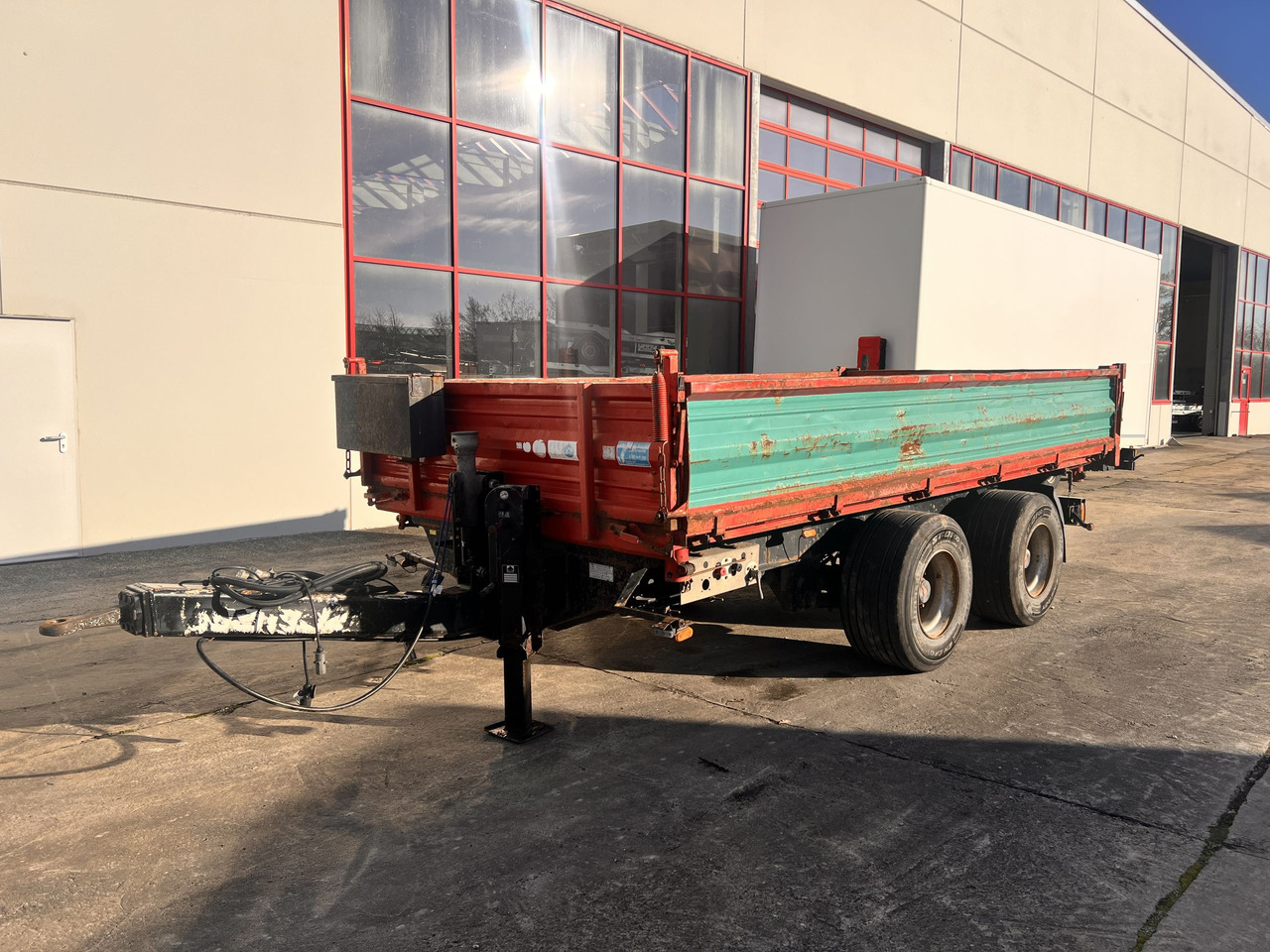 Obermaier OS2-TD190A 19 t Tandemkipper- Tieflader, Breitbereifung - Remolque volquete: foto 4 Obermaier OS2-TD190A 19 t Tandemkipper- Tieflader, Breitbereifung - Remolque volquete: foto 4