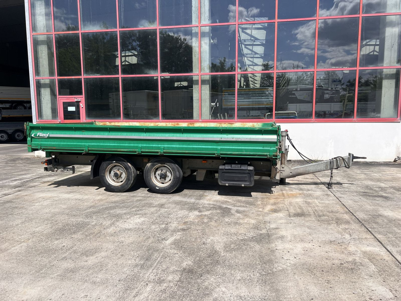 Remolque volquete Tandemkipper- Tieflader, wenig Benutzt: foto 1