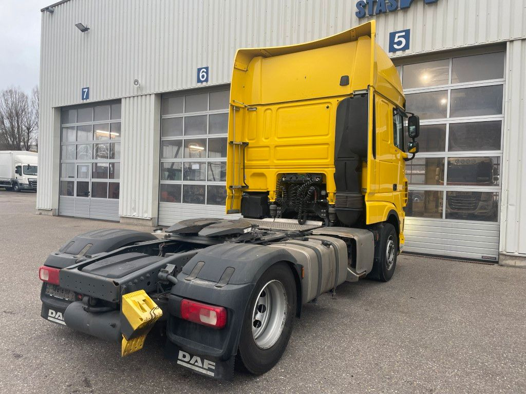 DAF FT XF 480 SSC, 2x Alutank, ZF-Intarder - Cabeza tractora: foto 5 DAF FT XF 480 SSC, 2x Alutank, ZF-Intarder - Cabeza tractora: foto 5