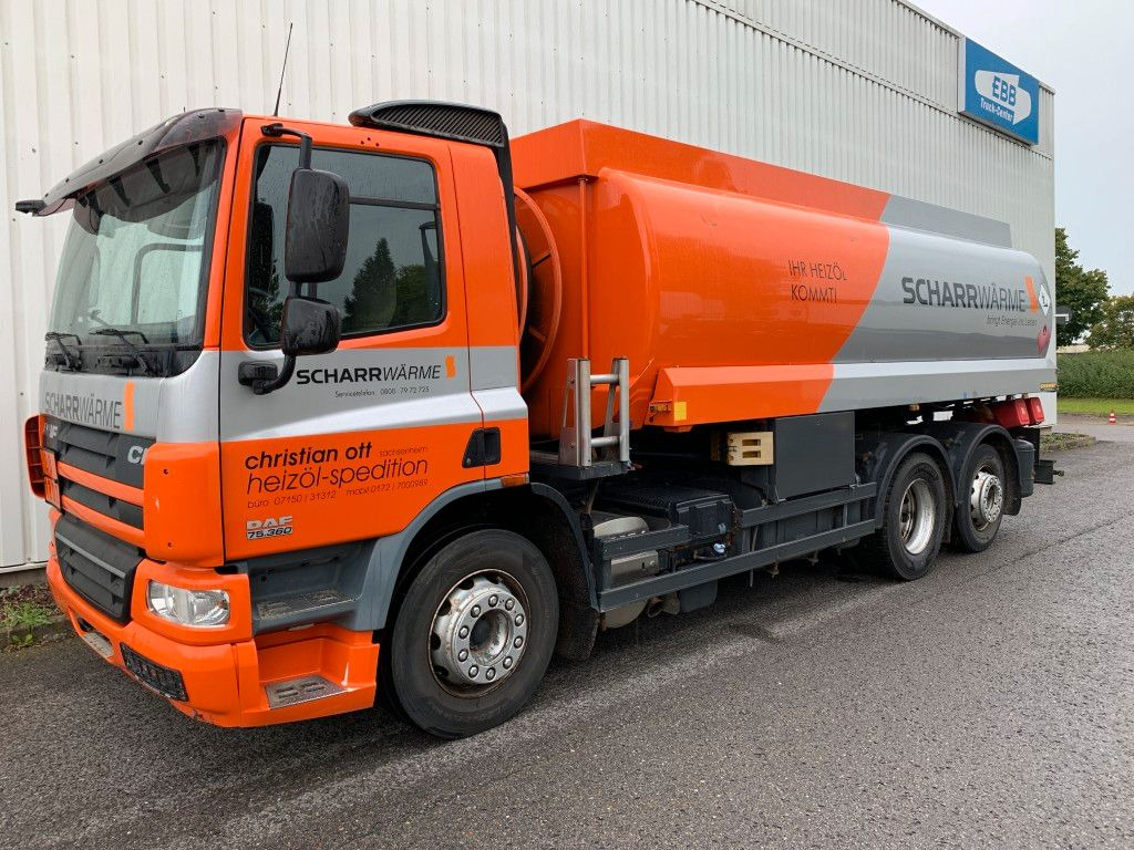 DAF FANCF75 - Camión cisterna: foto 1 DAF FANCF75 - Camión cisterna: foto 1