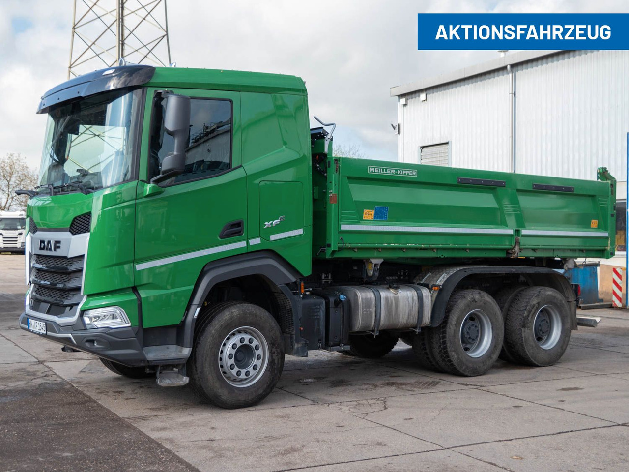 DAF FAT XFC 530 SL Meiller TRIGENIUS D 316 DAF FAT XFC 530 SL Meiller TRIGENIUS D 316 - Camión volquete: foto 1 DAF FAT XFC 530 SL Meiller TRIGENIUS D 316 DAF FAT XFC 530 SL Meiller TRIGENIUS D 316 - Camión volquete: foto 1