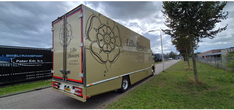 Volvo FM Flowertruck ! Only 256.000 km ! Euro 6 ! 2015 - Camión caja cerrada: foto 5 Volvo FM Flowertruck ! Only 256.000 km ! Euro 6 ! 2015 - Camión caja cerrada: foto 5