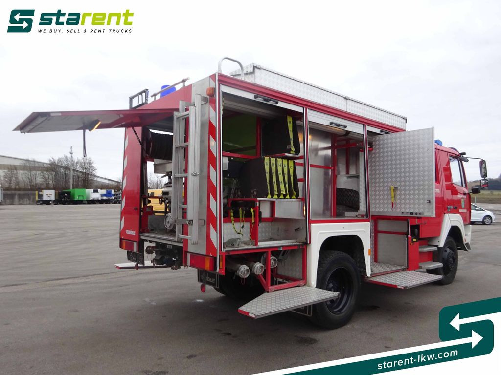 Steyr 13S23 4x4 Feuerwehrauto, 2.000 Liter Wassertank - Camión: foto 4 Steyr 13S23 4x4 Feuerwehrauto, 2.000 Liter Wassertank - Camión: foto 4