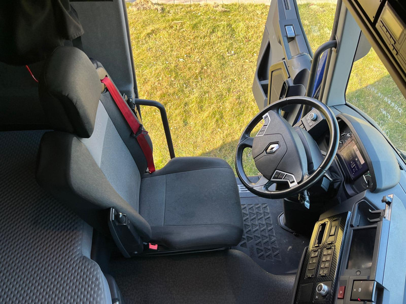 Foto del interior 1: Cabeza tractora Renault T-evo 440 T4x2, Sleepercab Comfort 2 Beds, Optidriver, Optibrake