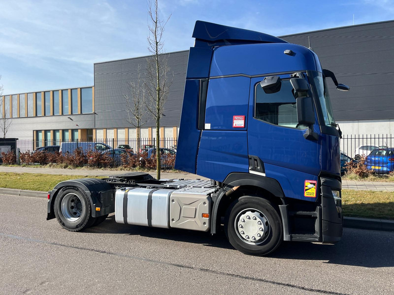 Renault T-evo 440 T4x2, Sleepercab Comfort 2 Beds, Optidriver, Optibrake - Cabeza tractora: foto 3 Renault T-evo 440 T4x2, Sleepercab Comfort 2 Beds, Optidriver, Optibrake - Cabeza tractora: foto 3