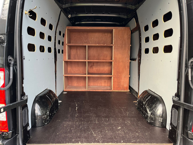 Furgoneta pequeña Renault Master 130.33 L2H2 2.3dci: foto 5