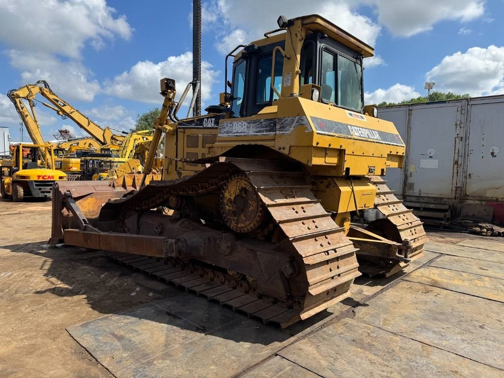 CAT D 6 R LGP - Bulldozer: foto 3 CAT D 6 R LGP - Bulldozer: foto 3