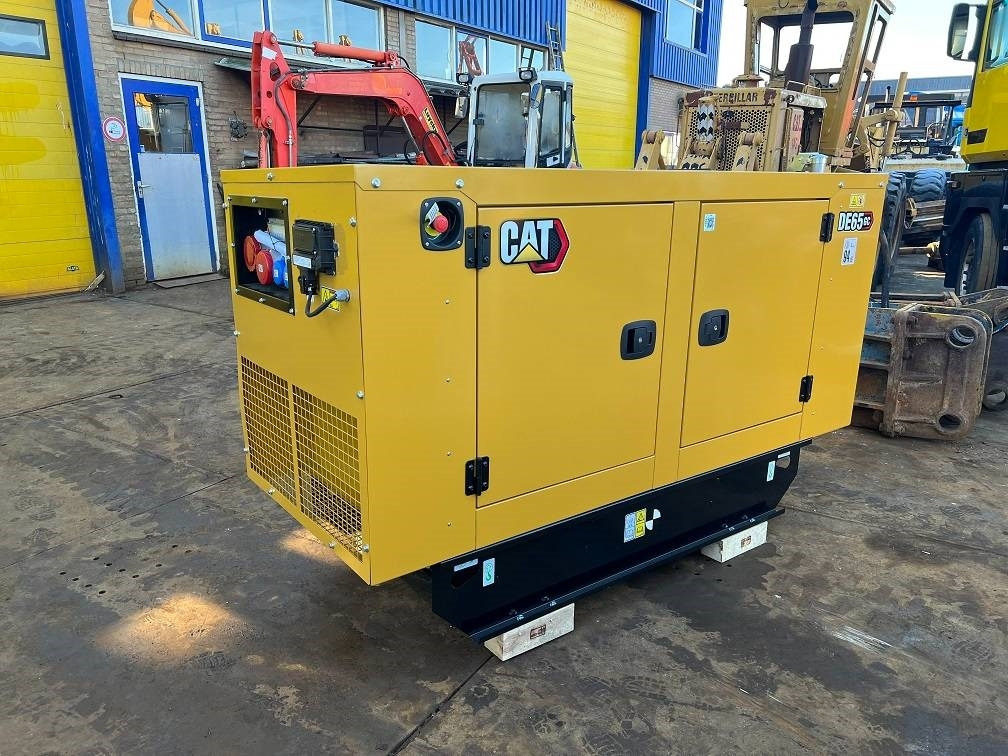 CAT DE 65 GC 65KVA (UNUSED) - Generador industriale: foto 1 CAT DE 65 GC 65KVA (UNUSED) - Generador industriale: foto 1