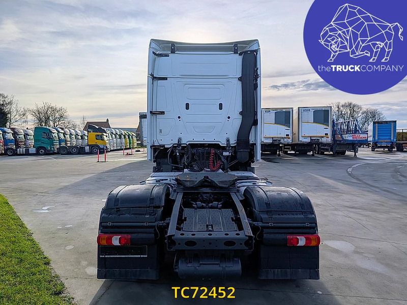 Mercedes-Benz Actros 1845 - Cabeza tractora: foto 4 Mercedes-Benz Actros 1845 - Cabeza tractora: foto 4