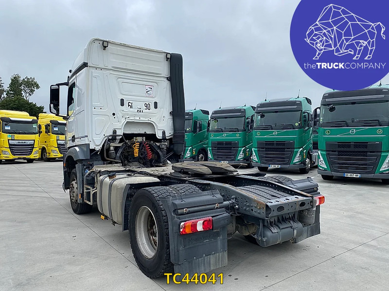 Mercedes-Benz Arocs 1943 - Cabeza tractora: foto 3 Mercedes-Benz Arocs 1943 - Cabeza tractora: foto 3