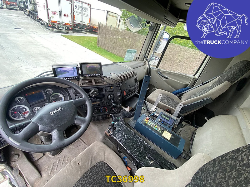 DAF CF 75 310 - Camión de basura: foto 4 DAF CF 75 310 - Camión de basura: foto 4
