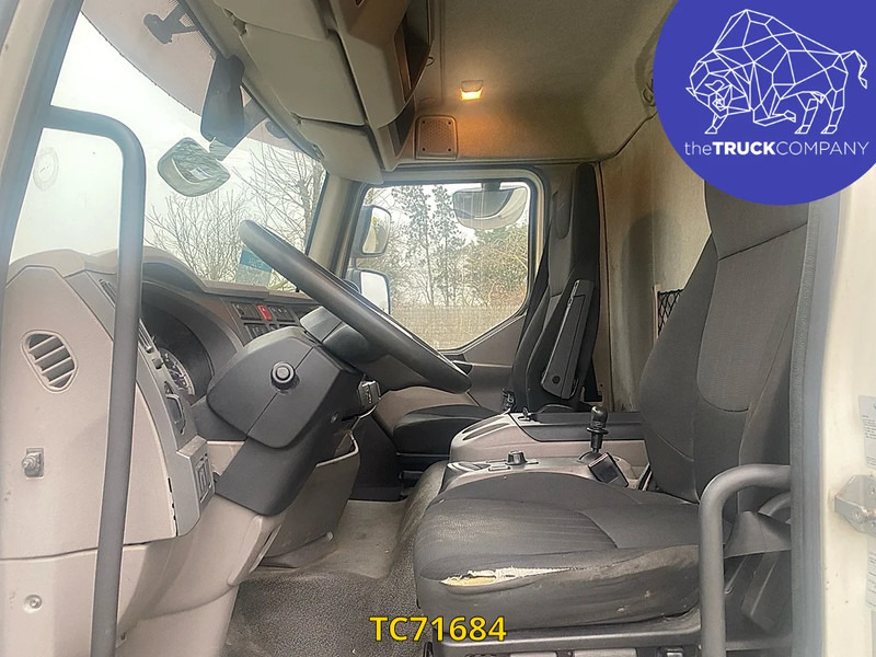 Camión caja cerrada DAF LF 230: foto 14 Camión caja cerrada DAF LF 230: foto 14