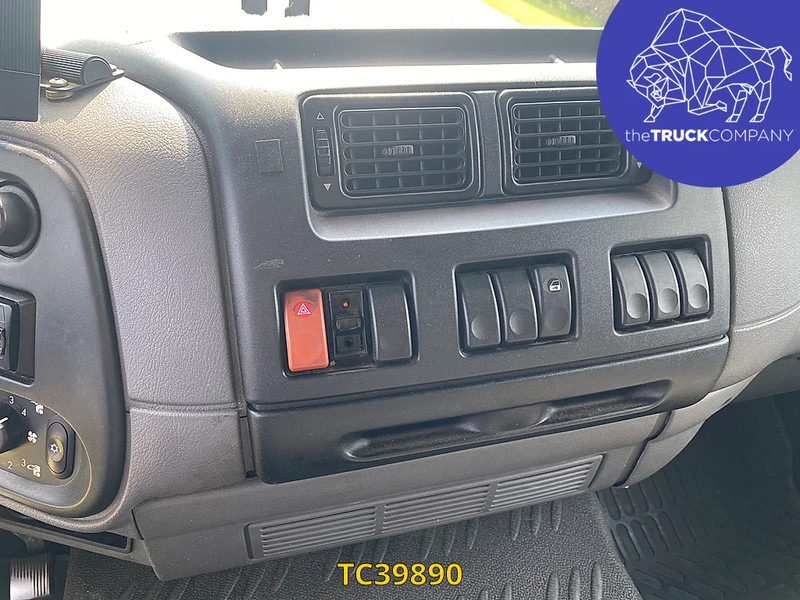 Camión lona DAF LF 55 220: foto 6