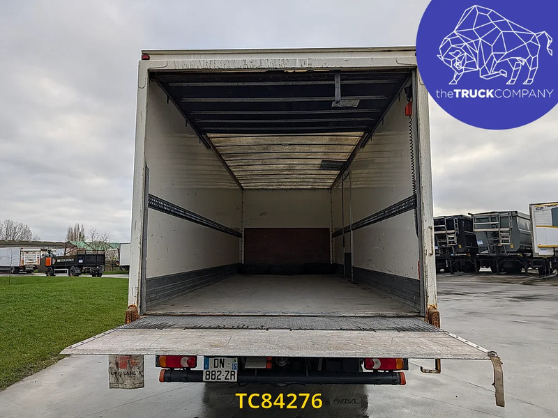 Iveco EuroCargo 120 E22 - Camión caja cerrada: foto 4 Iveco EuroCargo 120 E22 - Camión caja cerrada: foto 4