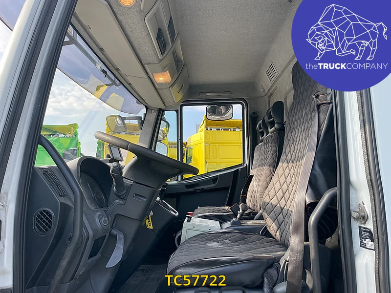 Iveco EuroCargo 120 EL20 - Camión de basura: foto 5 Iveco EuroCargo 120 EL20 - Camión de basura: foto 5