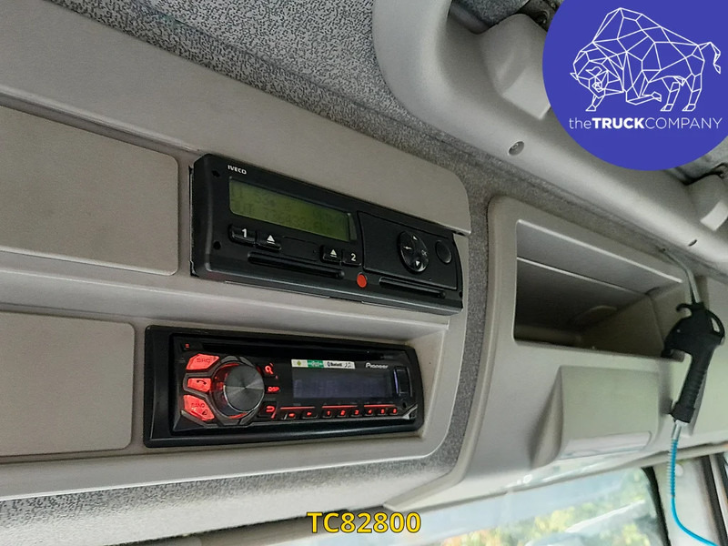 Iveco EuroCargo 120e25 Euro 5 - ENGINE DAMAGE - - Camión lona: foto 2 Iveco EuroCargo 120e25 Euro 5 - ENGINE DAMAGE - - Camión lona: foto 2