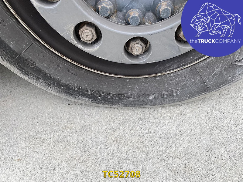 Iveco Stralis - Camión lona: foto 4 Iveco Stralis - Camión lona: foto 4