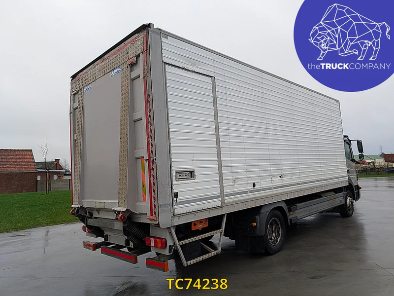 Mercedes-Benz Atego 1221 - Camión caja cerrada: foto 4 Mercedes-Benz Atego 1221 - Camión caja cerrada: foto 4