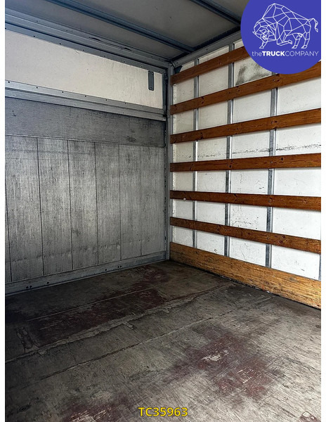 Peugeot Boxer 2.0 HDI BOX + LIFT - Furgoneta caja cerrada: foto 2 Peugeot Boxer 2.0 HDI BOX + LIFT - Furgoneta caja cerrada: foto 2