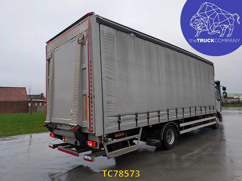 Renault Midlum 240 - Camión caja cerrada: foto 4 Renault Midlum 240 - Camión caja cerrada: foto 4