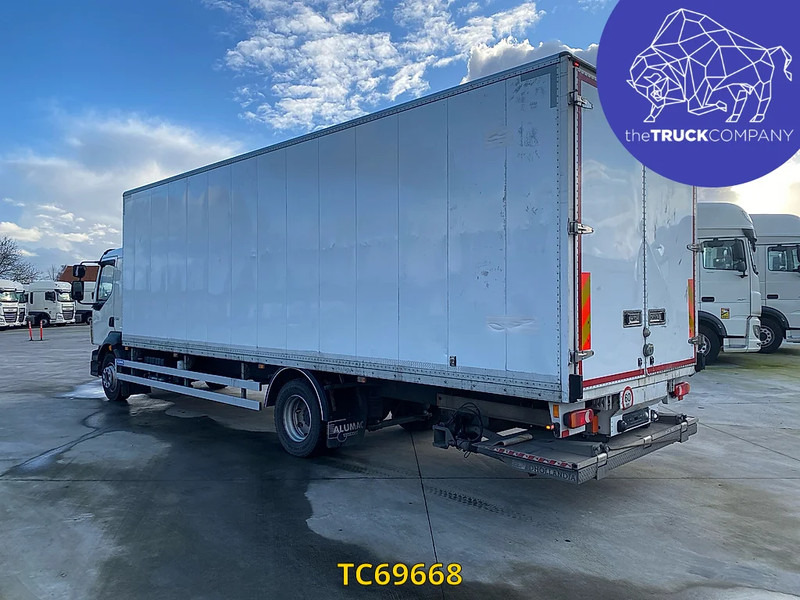 Volvo FL 250 - Camión caja cerrada: foto 3 Volvo FL 250 - Camión caja cerrada: foto 3