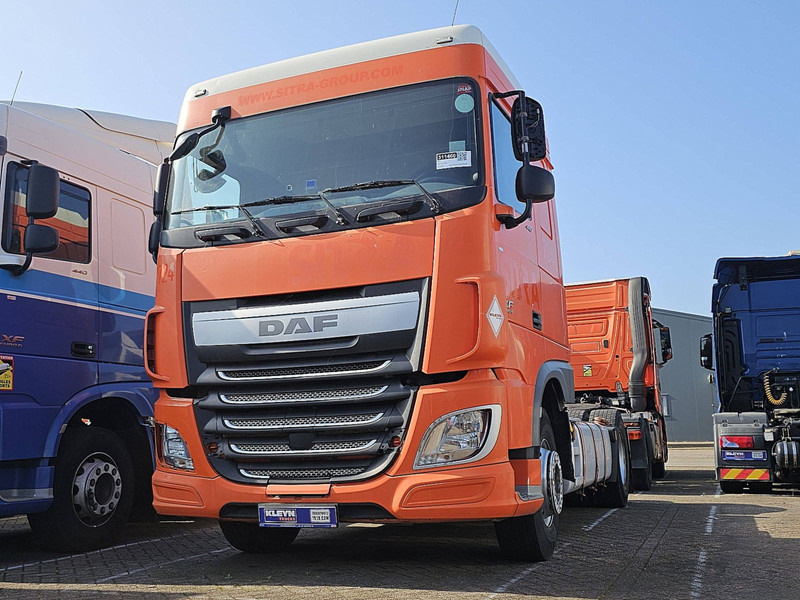 DAF XF 440 SPACECAB MANUAL - Cabeza tractora: foto 1 DAF XF 440 SPACECAB MANUAL - Cabeza tractora: foto 1