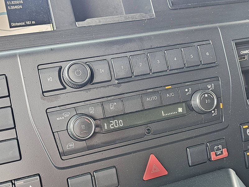 Cabeza tractora MAN 26.470 TGX TG3 GM 6X2-2 BLS: foto 14