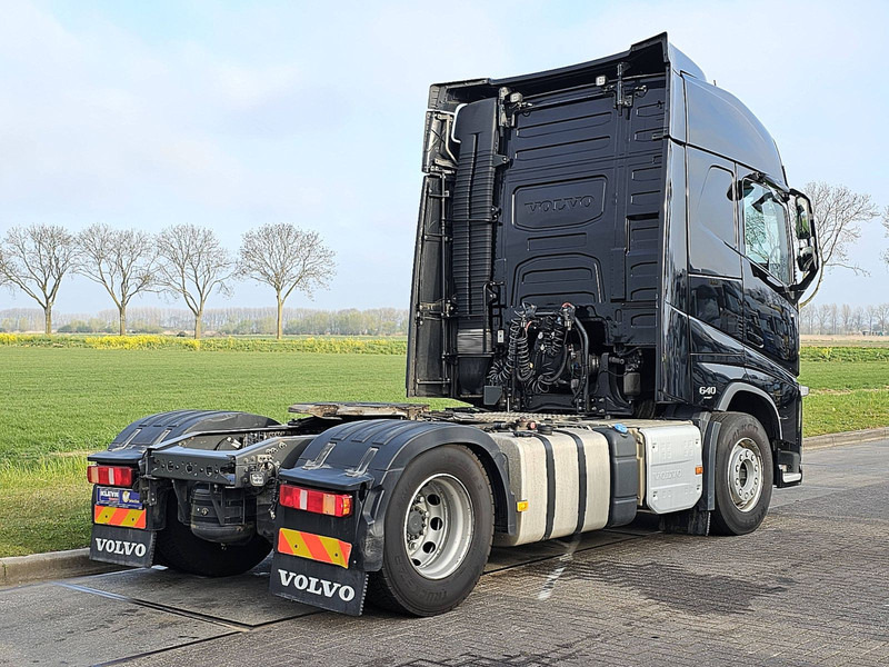Volvo FH 460 - Cabeza tractora: foto 3 Volvo FH 460 - Cabeza tractora: foto 3