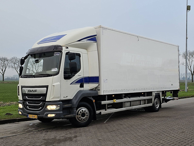 DAF LF 260 16T BED LIFT DOORS - Camión caja cerrada: foto 2 DAF LF 260 16T BED LIFT DOORS - Camión caja cerrada: foto 2