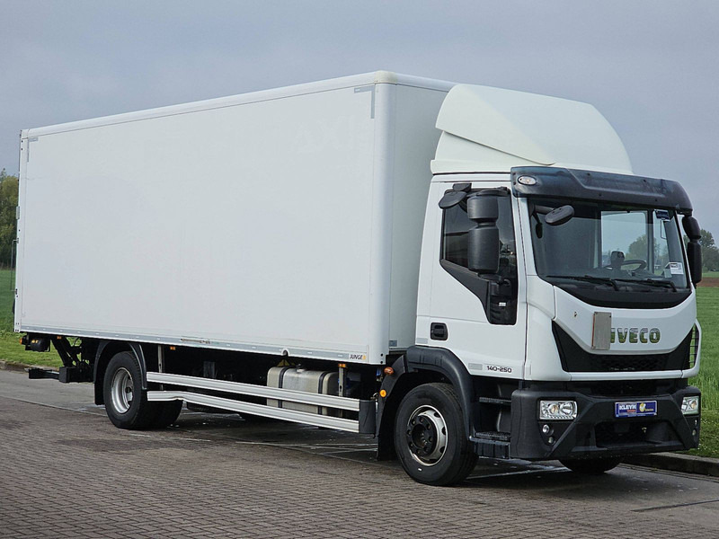 Iveco 150E24 EUROCARGO - Camión caja cerrada: foto 5 Iveco 150E24 EUROCARGO - Camión caja cerrada: foto 5