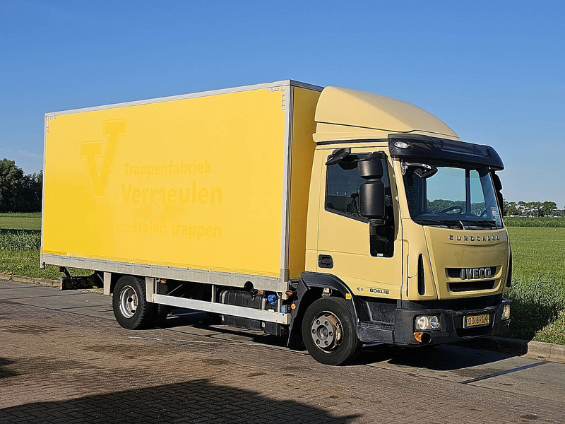 Iveco 80E16 EUROCARGO MANUAL AIRCO - Camión caja cerrada: foto 5 Iveco 80E16 EUROCARGO MANUAL AIRCO - Camión caja cerrada: foto 5