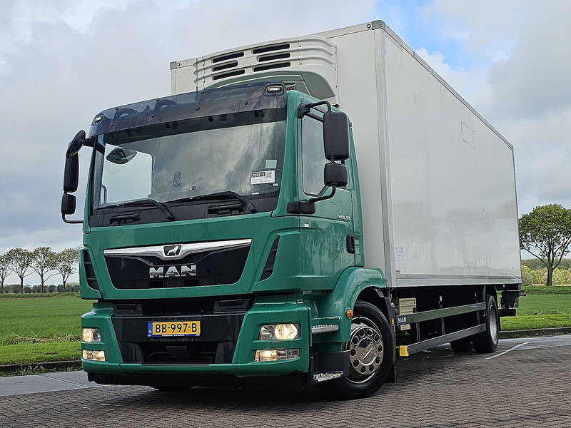 MAN 18.320 TGM LL AIRCO LIFT FRIGO - Camión frigorífico: foto 1 MAN 18.320 TGM LL AIRCO LIFT FRIGO - Camión frigorífico: foto 1