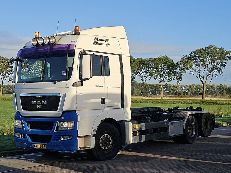 MAN 28.440 TGX - Camión multibasculante: foto 2 MAN 28.440 TGX - Camión multibasculante: foto 2