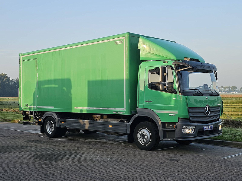 Mercedes-Benz ATEGO 1223 - Camión caja cerrada: foto 5 Mercedes-Benz ATEGO 1223 - Camión caja cerrada: foto 5