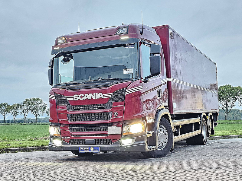 Scania G320 6x2*4 - Camión caja cerrada: foto 1 Scania G320 6x2*4 - Camión caja cerrada: foto 1