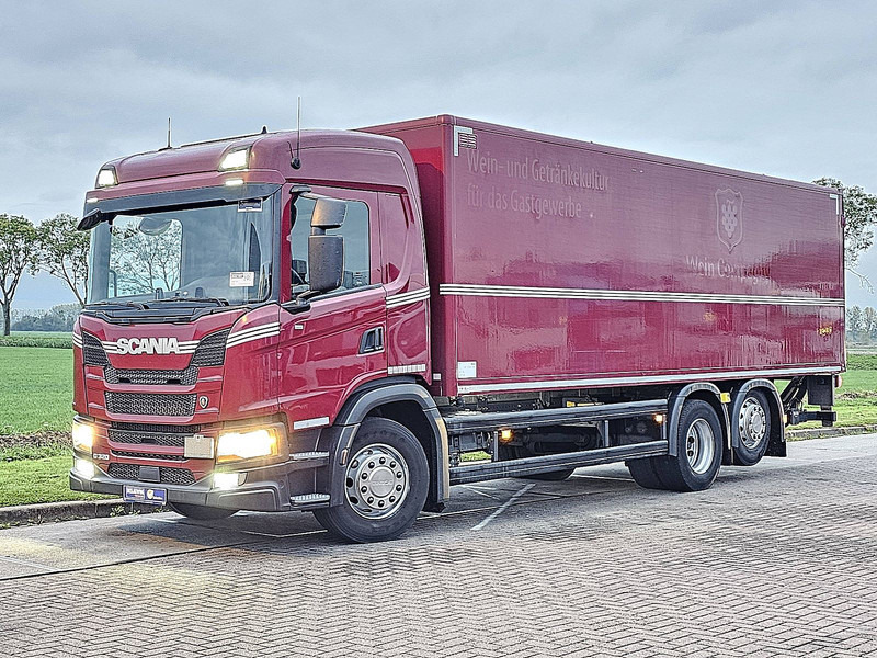 Scania G320 6x2*4 - Camión caja cerrada: foto 2 Scania G320 6x2*4 - Camión caja cerrada: foto 2